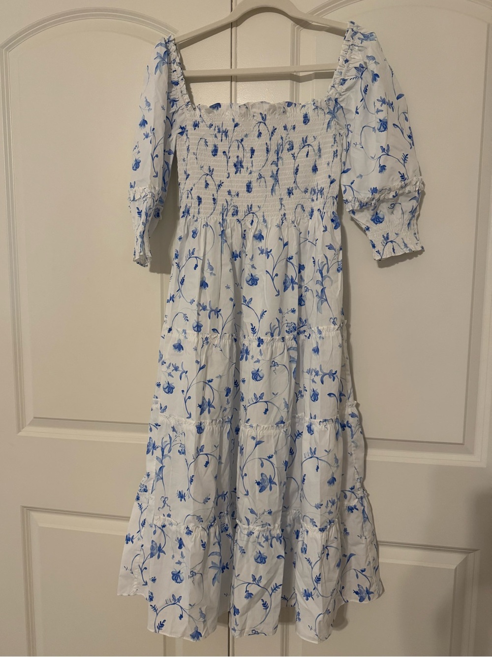 NWOT Hill House Nesli Nap Dress in Blue Botanical